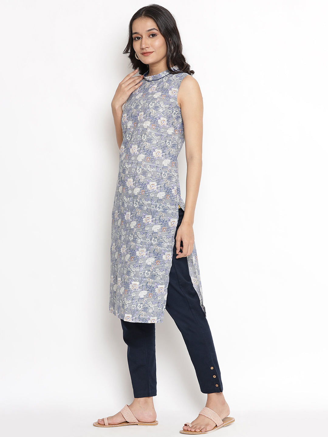 Grey Floral Print kurta &amp; Trousers Set