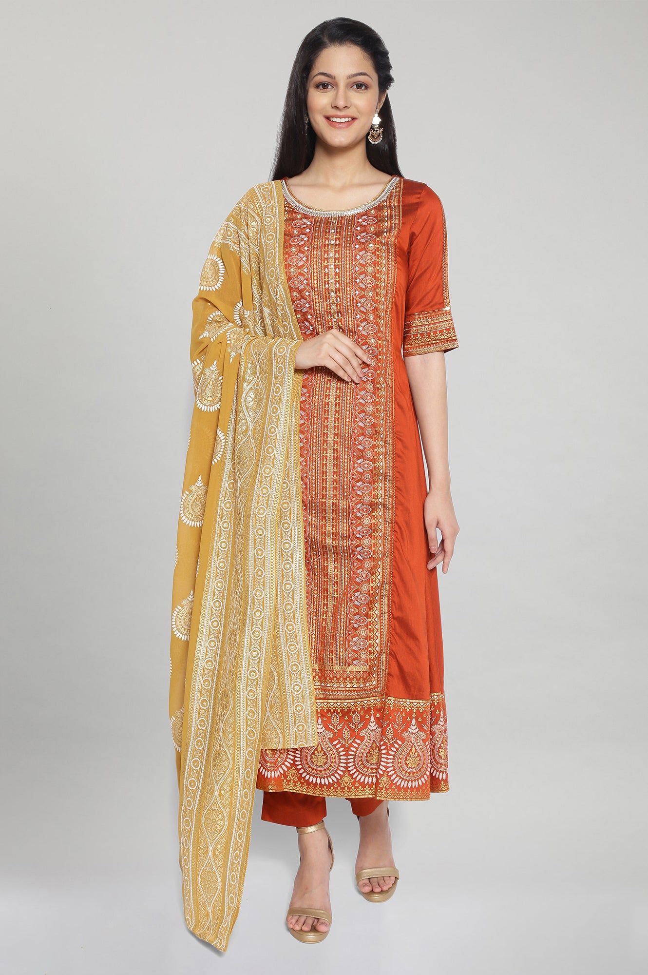 Brown Printed kurta-Pants Dupatta Set