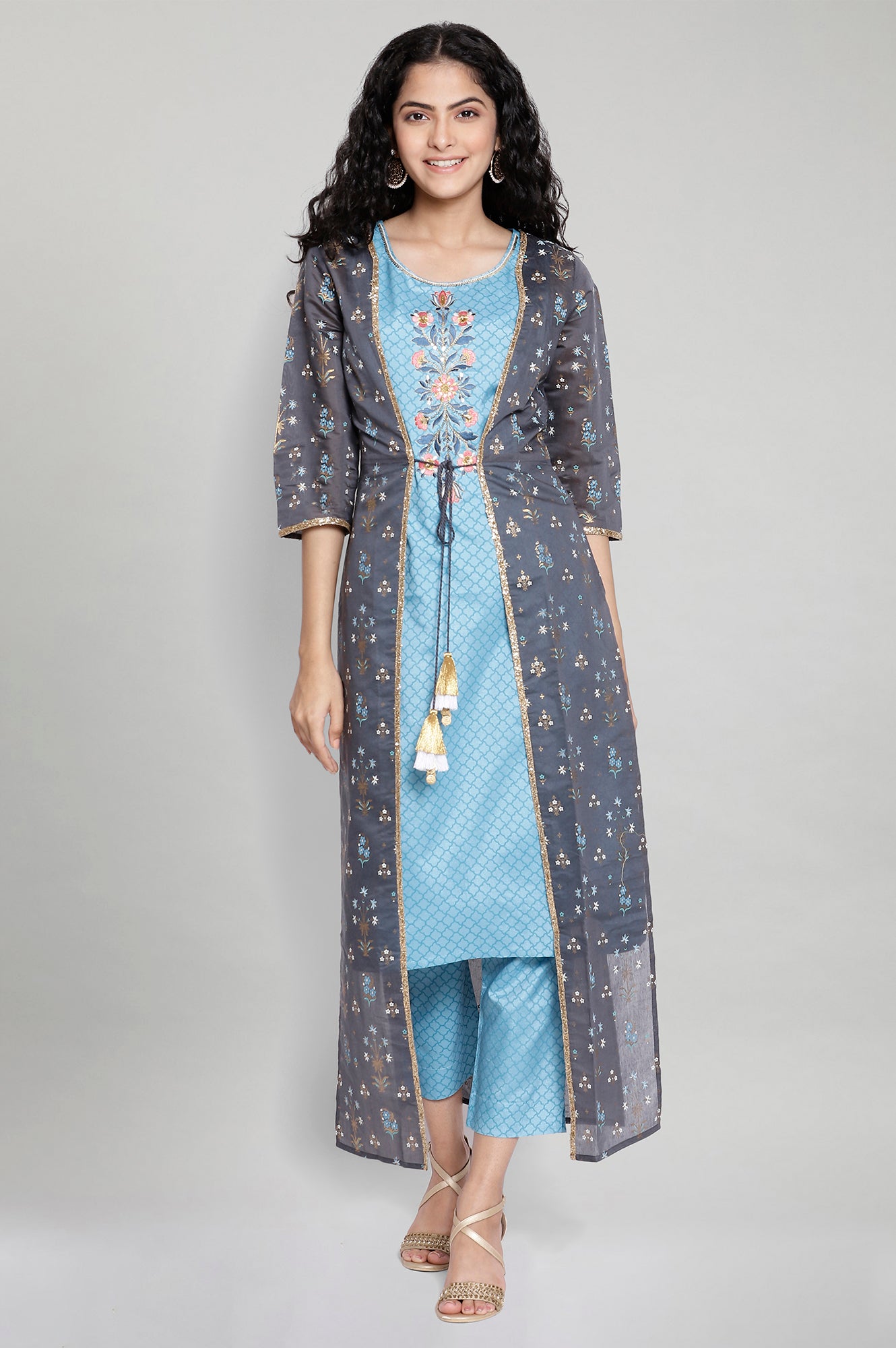 Blue Embroidery kurta Trousers Gillet Set