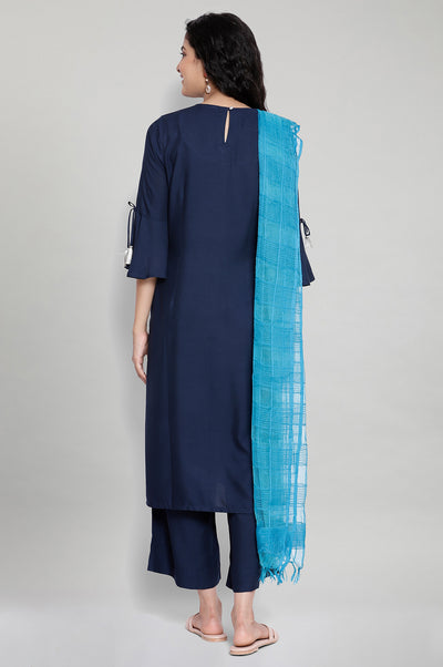 Blue Embroidered kurta-Trousers-Blue Dupatta Set