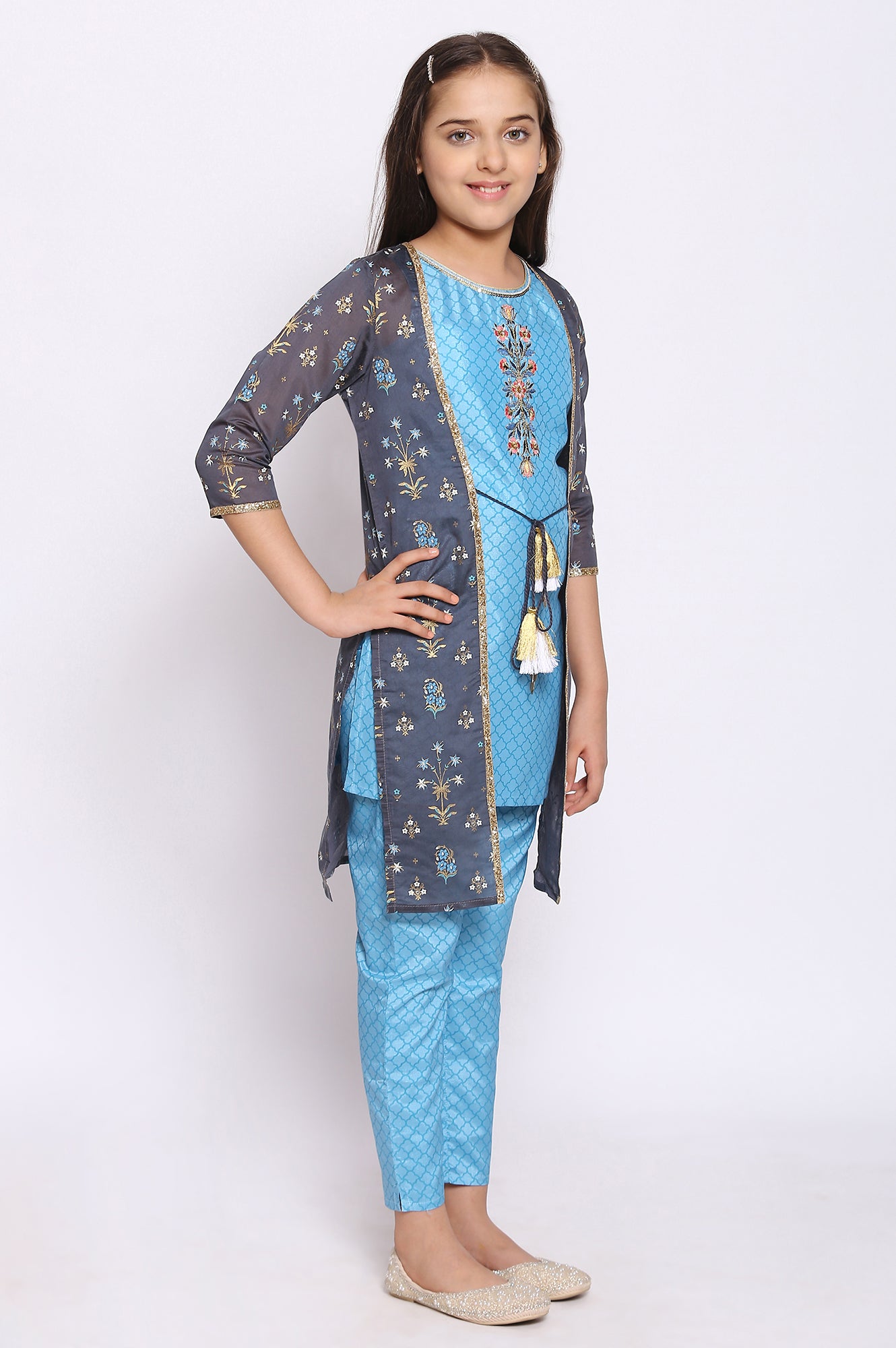 Blue Straight kurta-Trousers-Gillet Girls Set