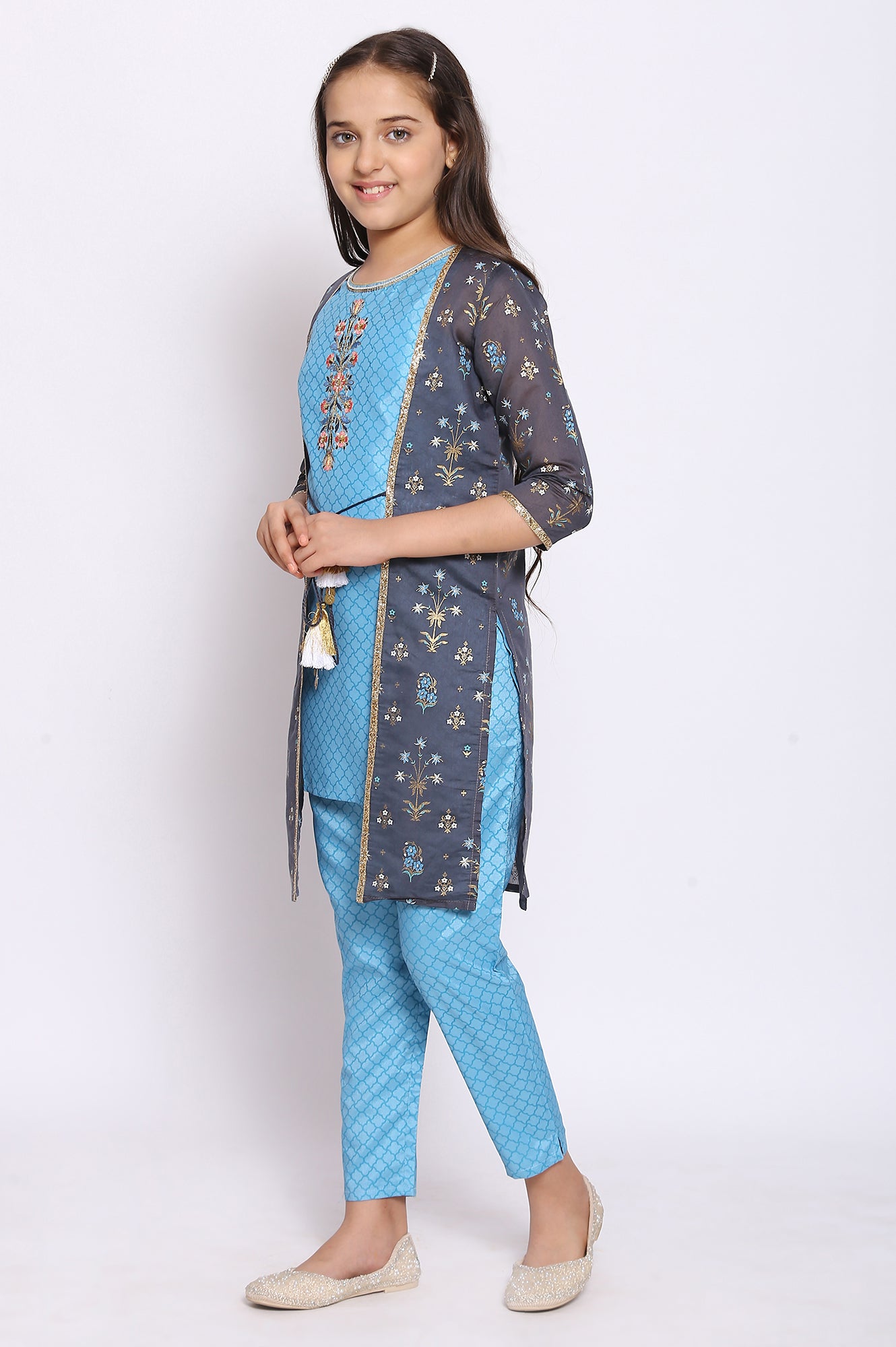 Blue Straight kurta-Trousers-Gillet Girls Set