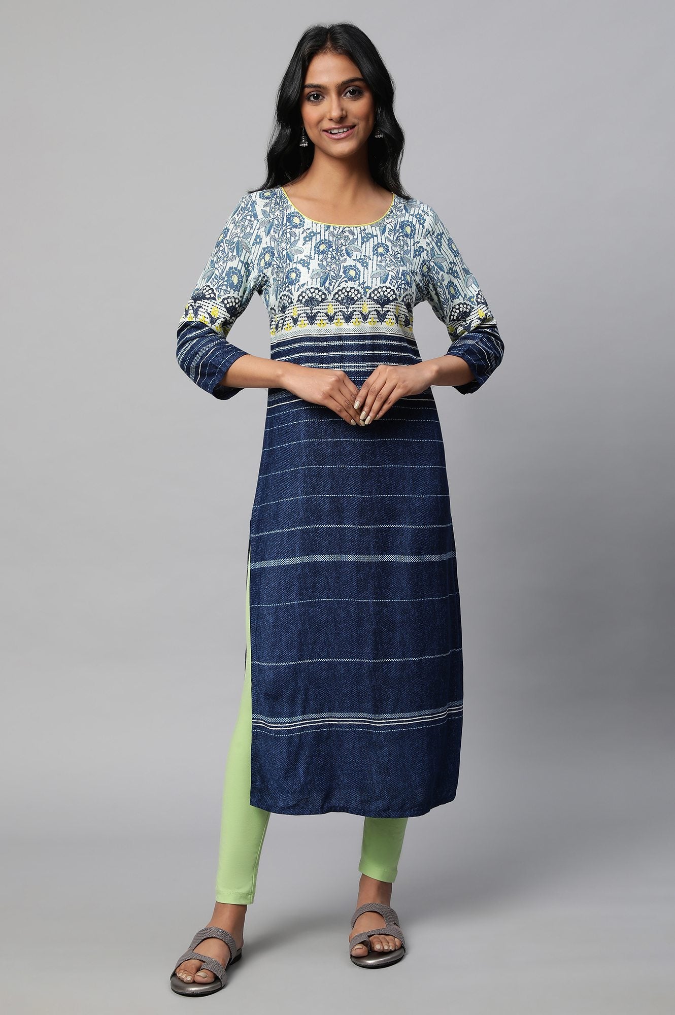 Blue Round Neck Printed kurta