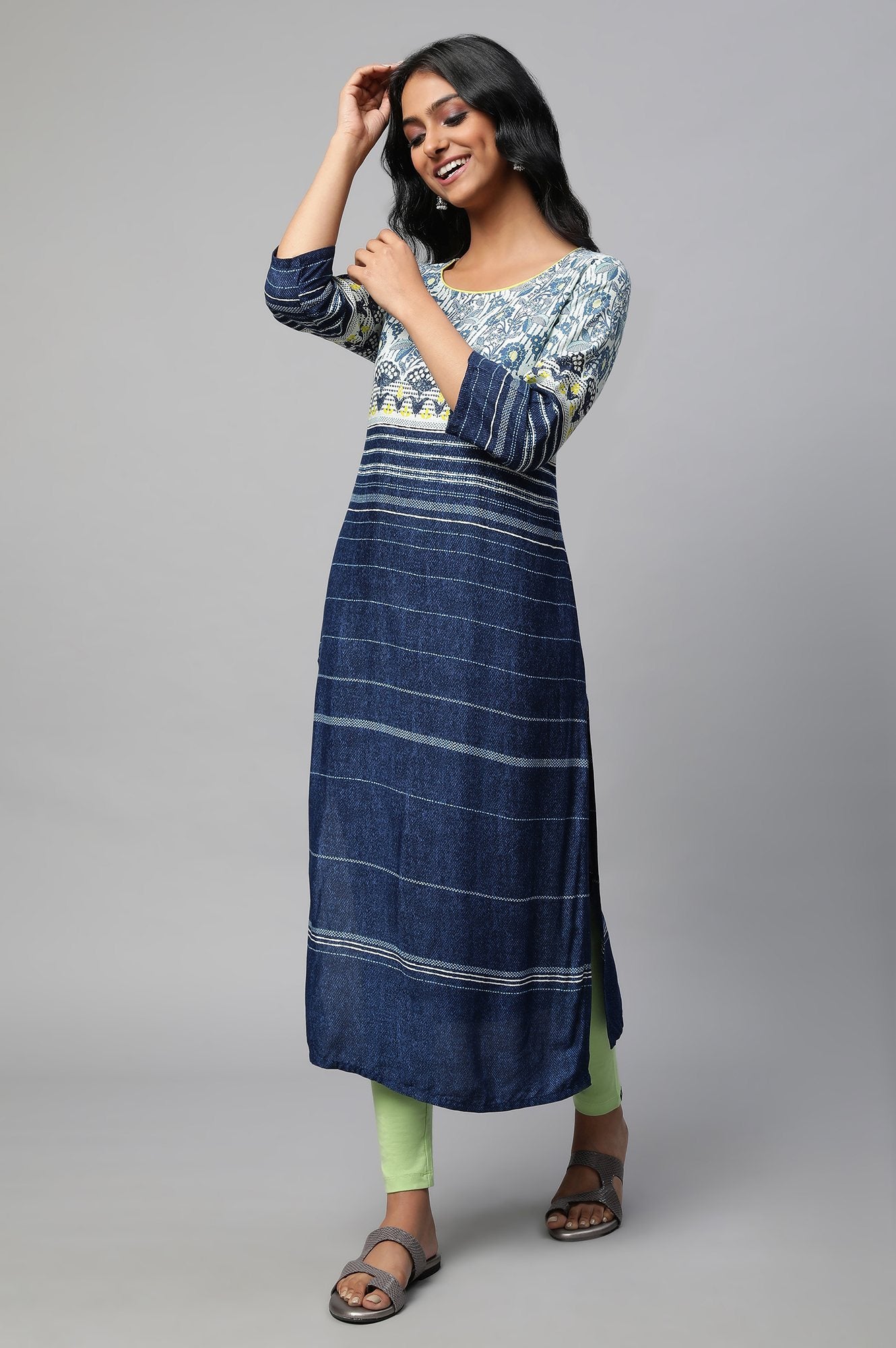 Blue Round Neck Printed kurta