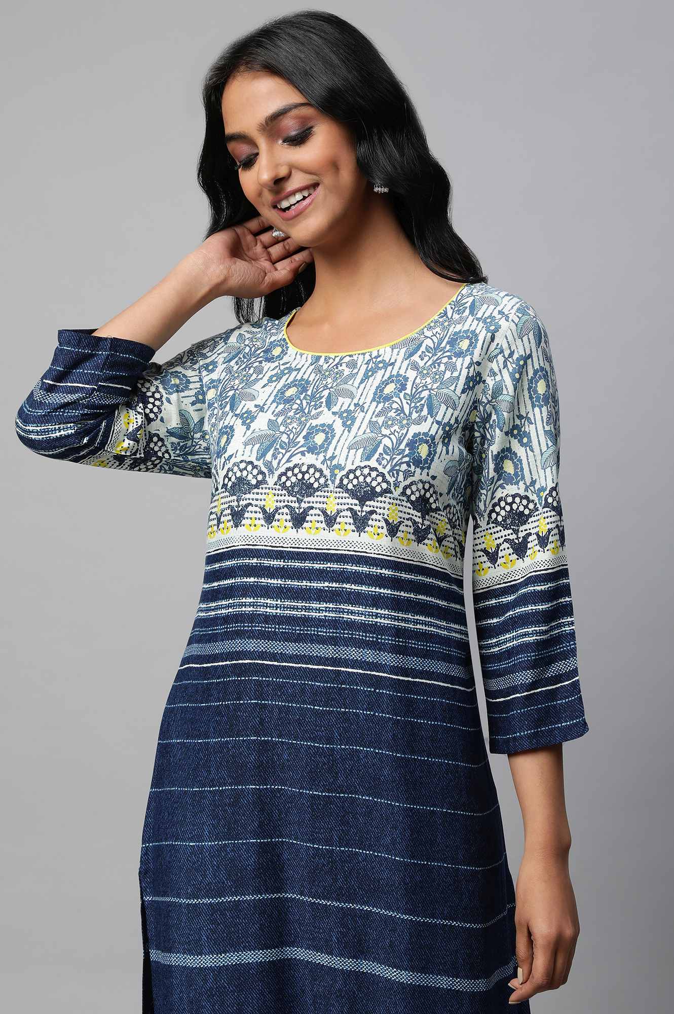 Blue Round Neck Printed kurta