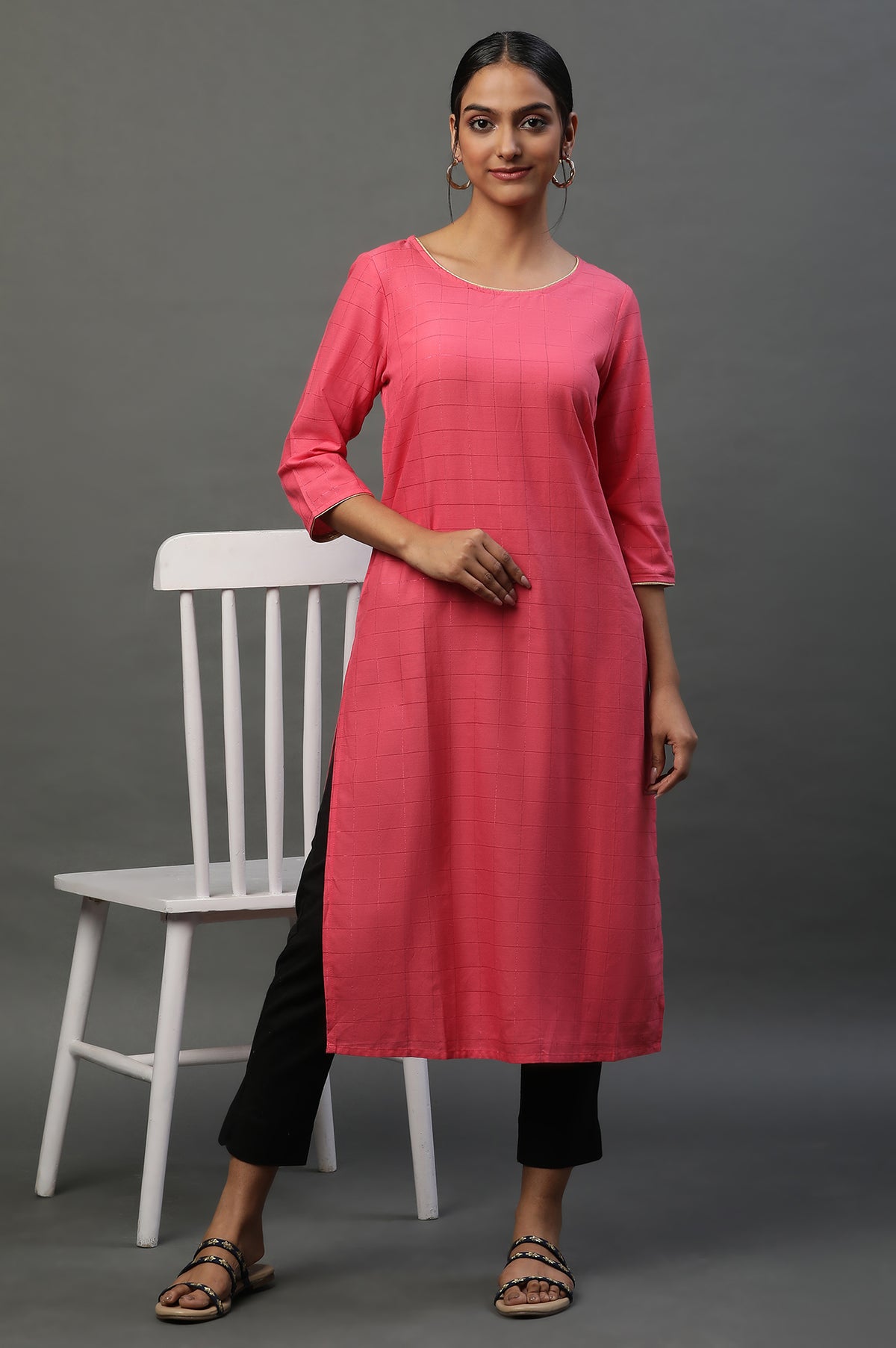Pink Round Neck Printed Kurta - XS