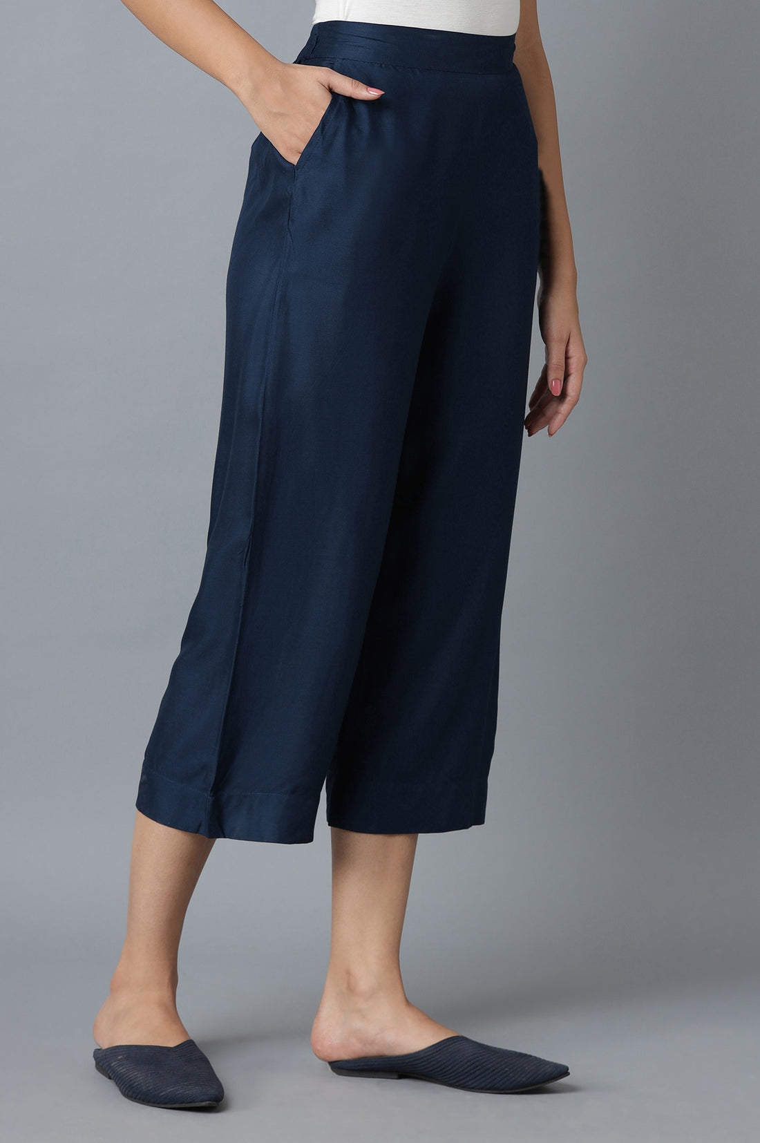 Navy Blue Solid Straight Fit Cotton Culottes With Elasticated Waist