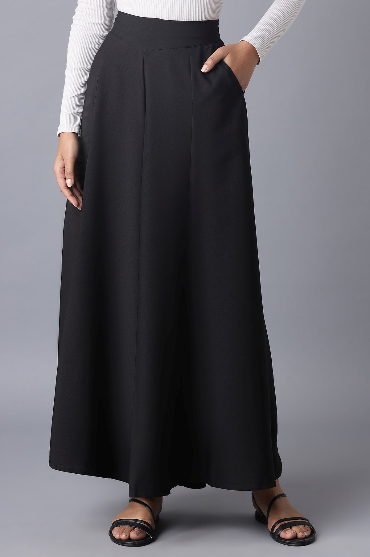 Elleven Women's Black Solid Flared Woven Palazzo With Elasticated Waist - S
