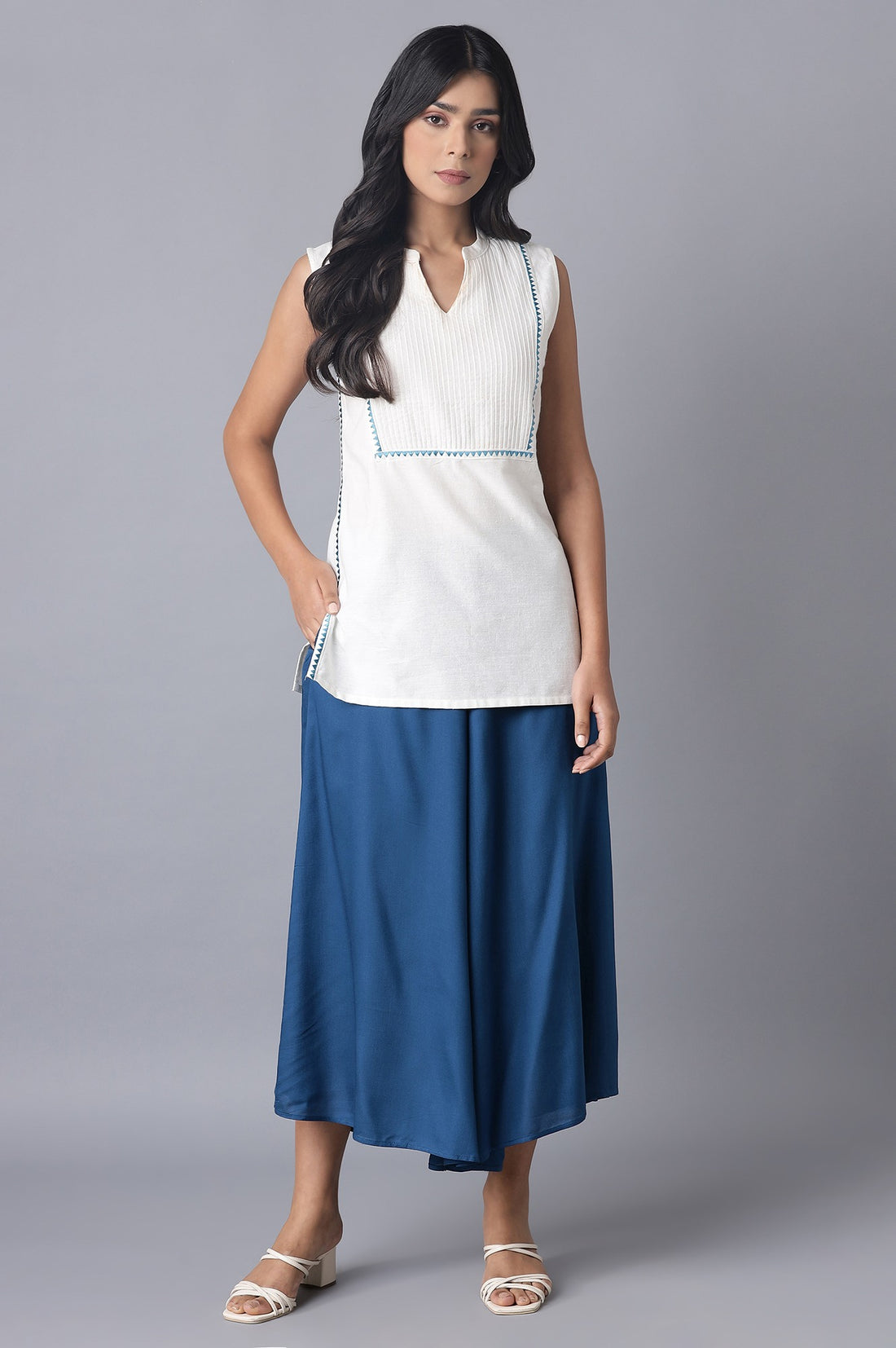 Blue Solid Flared Cotton Culottes With Drawstring