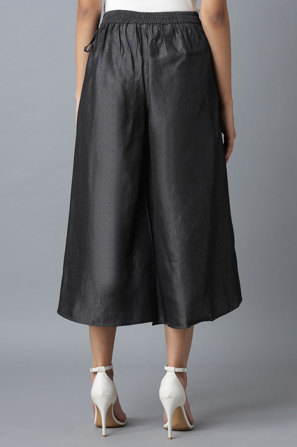 Black Solid Flared Cotton Culottes With Drawstring