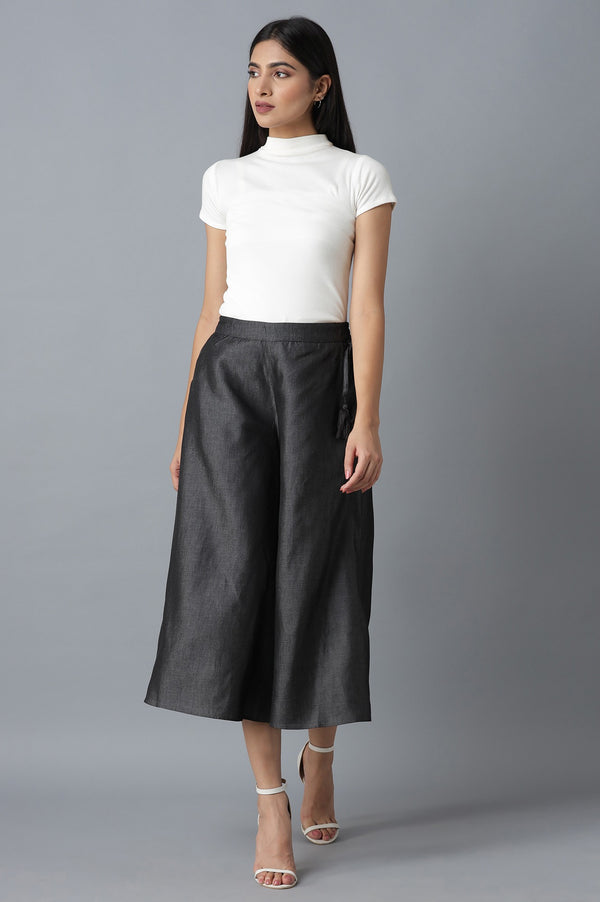 Black Solid Flared Cotton Culottes With Drawstring