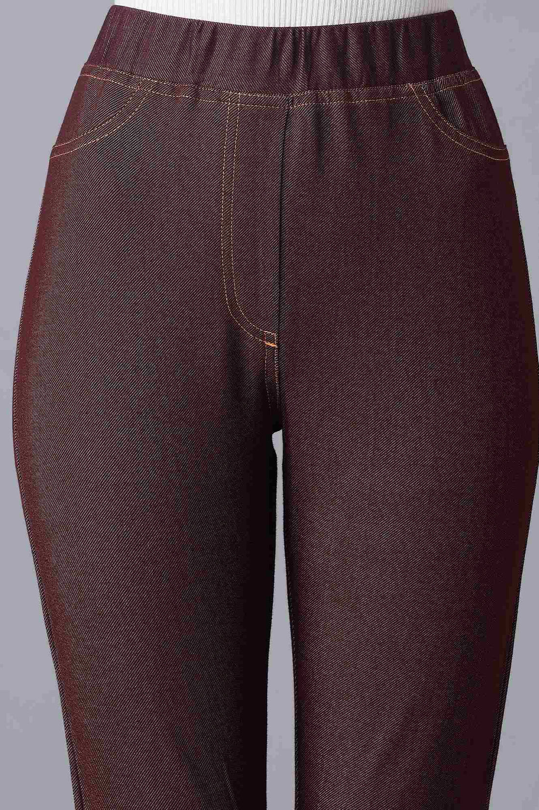 Maroon Solid Skinny Fit Cotton Jeggings With Elasticated Waist