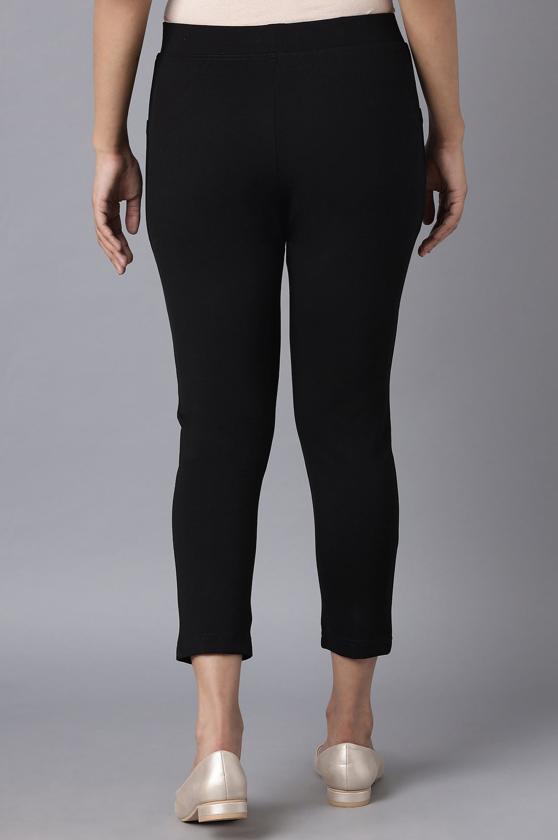 Black Solid Straight Fit Tights With Elasticated Waistband