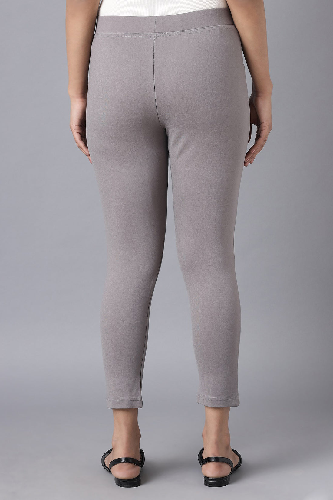 Grey Solid Straight Fit Yoga Tights With Elasticated Waist