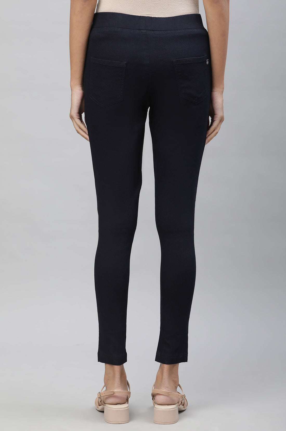 Navy Blue Solid Slim Fit Denim Jeggings With Pintuck Detail