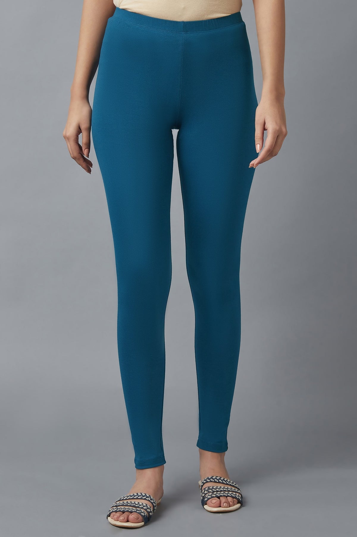 Elleven Women's Blue Solid Skinny Fit Cotton Tights With Elasticated Waist - S