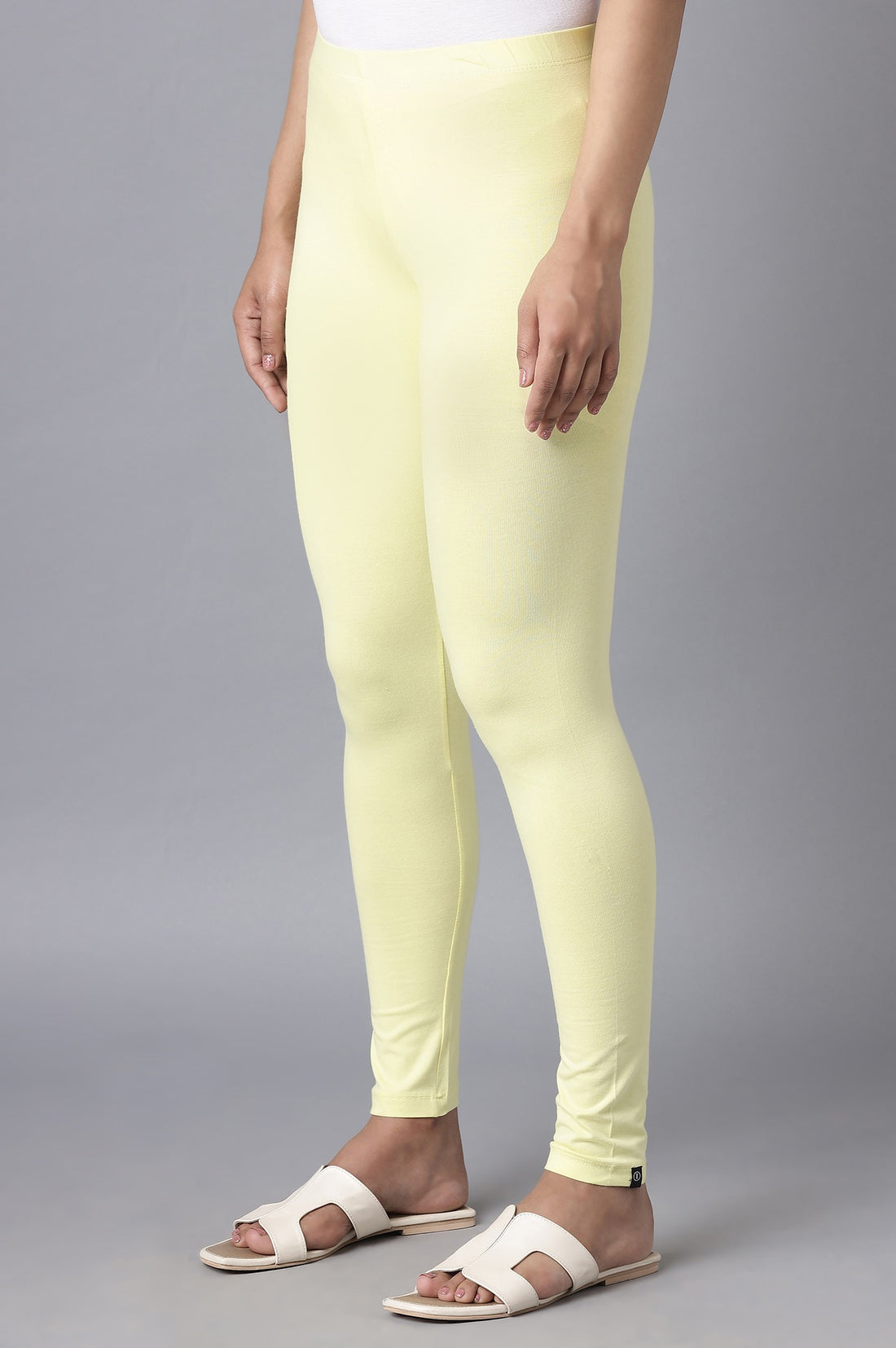Yellow Solid Skinny Fit Cotton Tights With Elasticated Waistband