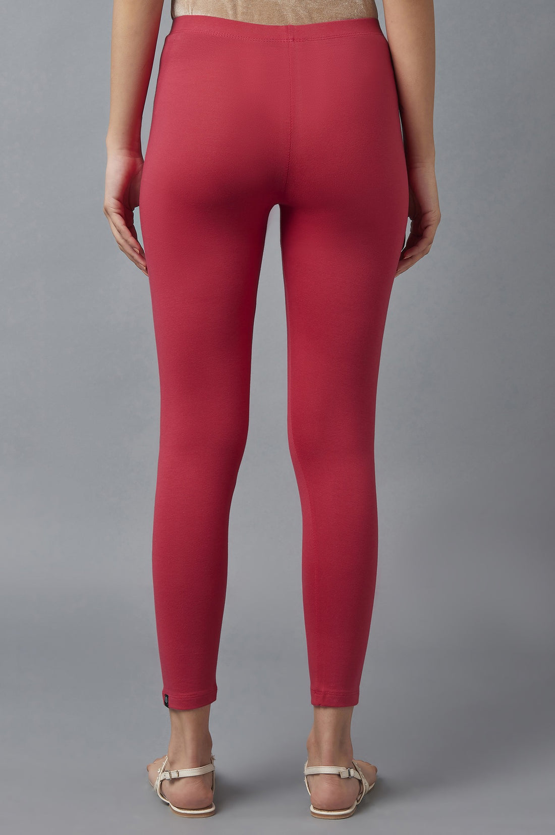Red Solid Skinny Cotton Tights With Elasticated Waist