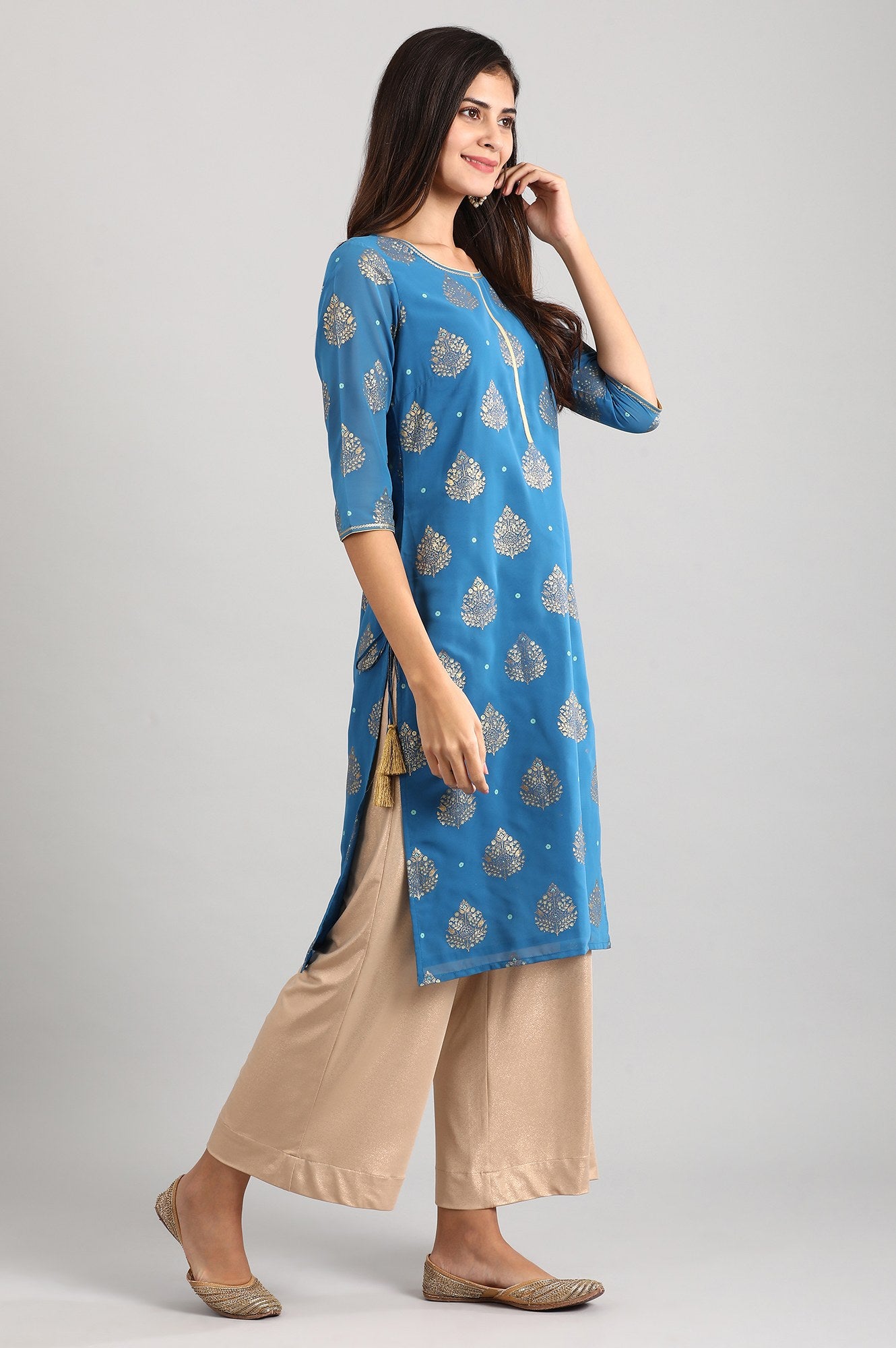 Blue Straight Round Neck kurta