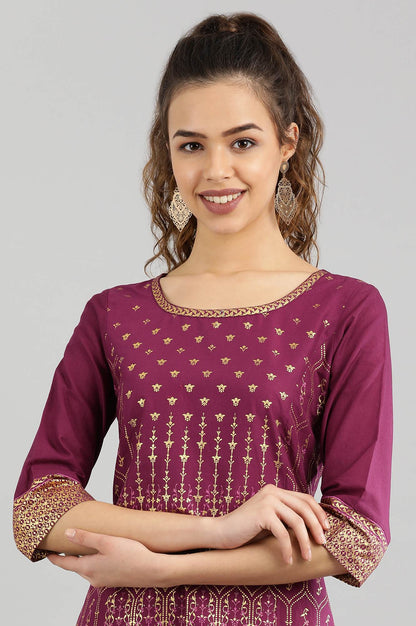 Wine Geometric Print Straight kurta in Round neck