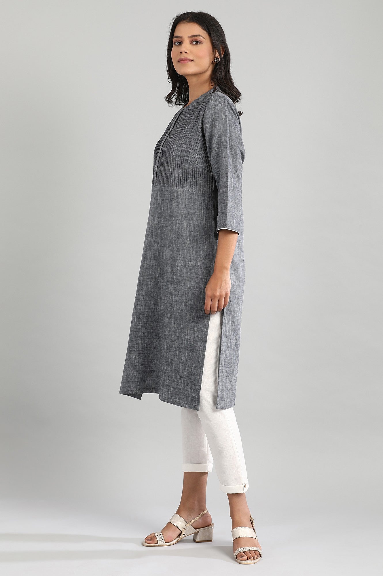 Grey Mandarin Neck Yarn-Dyed kurta