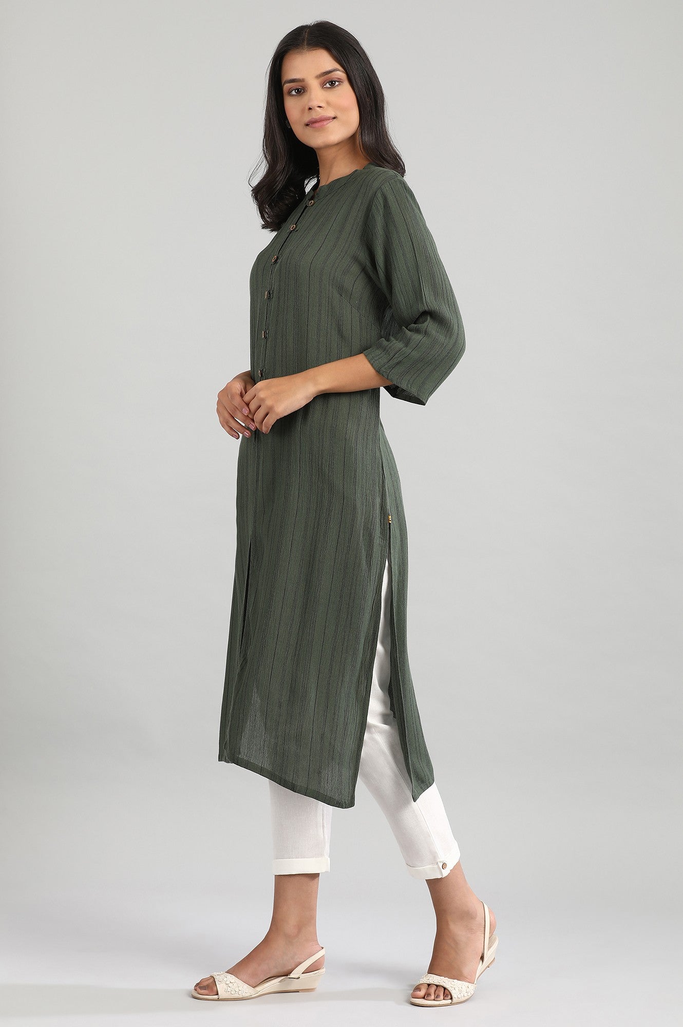 Green Mandarin Neck Yarn-Dyed kurta