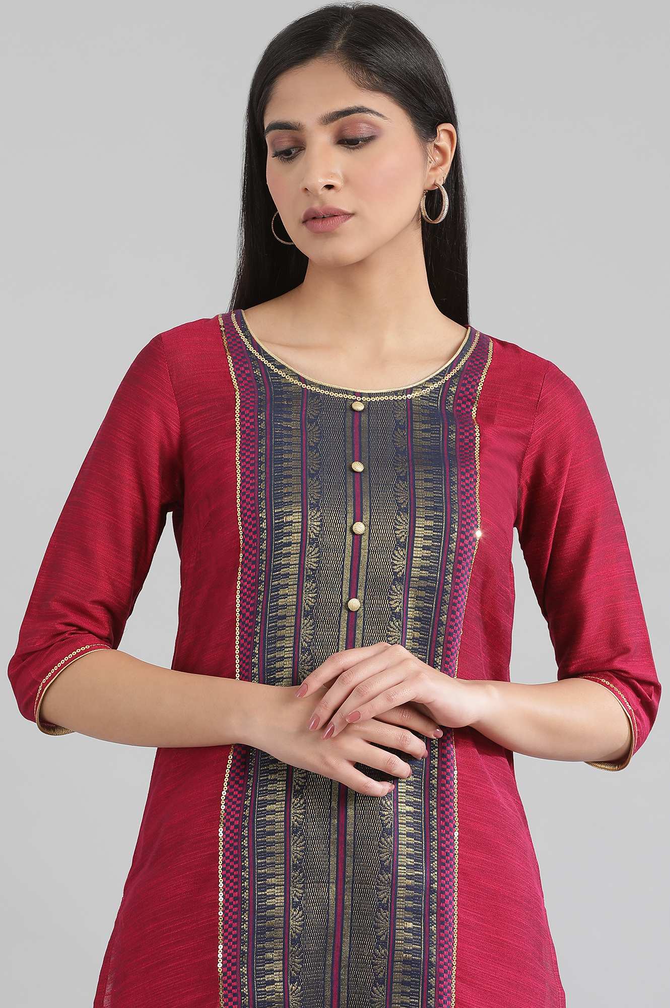 Pink Round Neck Yarn-Dyed kurta