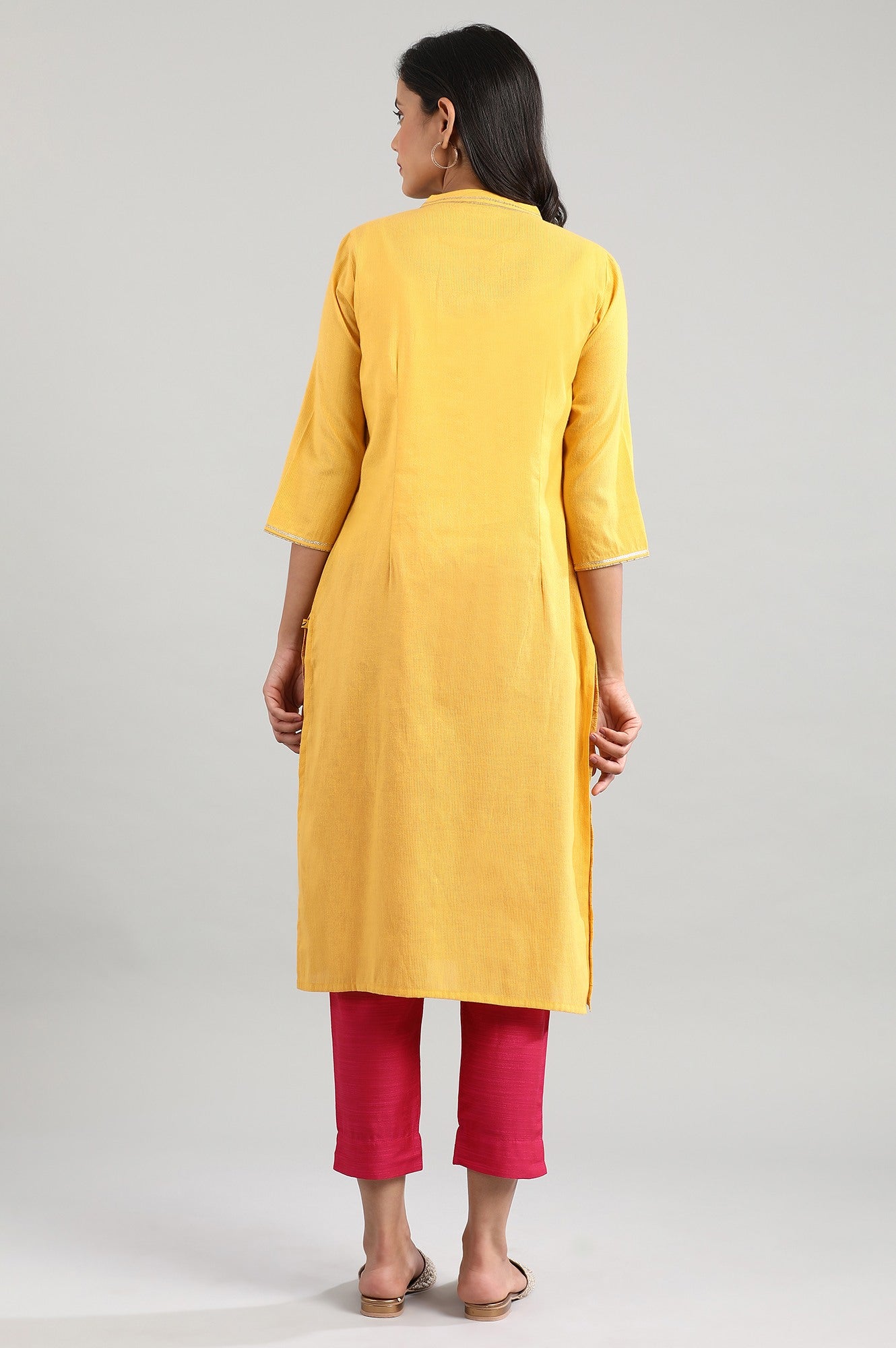 Yellow Collar Neck Yarn-Dyed kurta