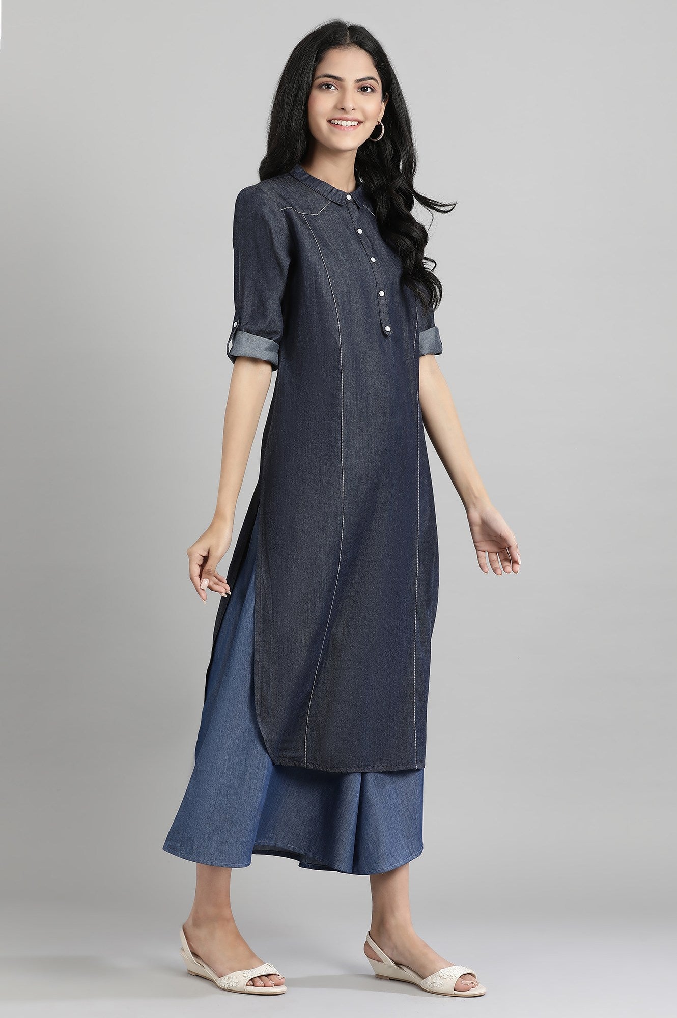 Blue Collar Neck Solid kurta