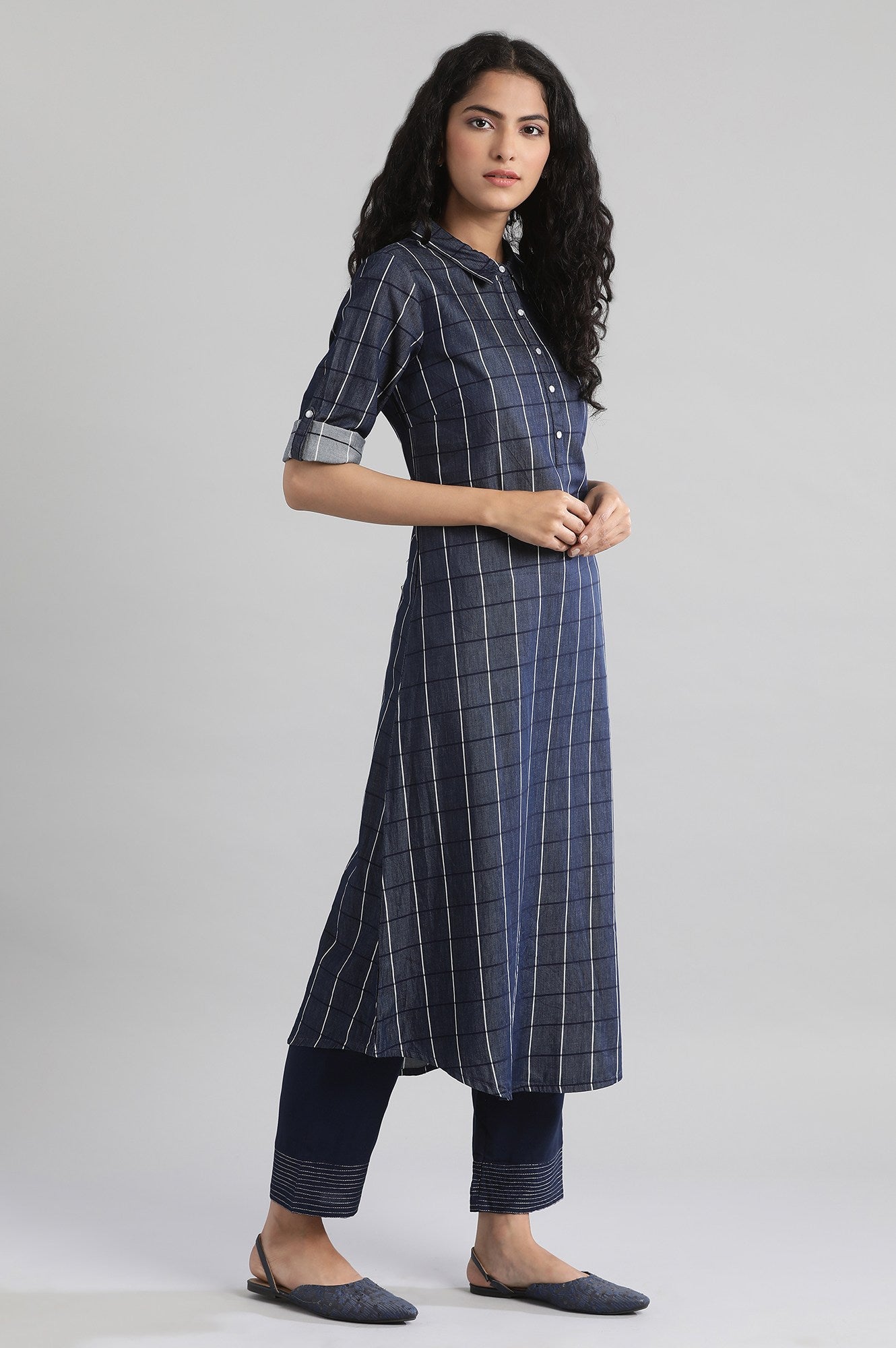 Navy Collar Neck yarn-Dyed Dress