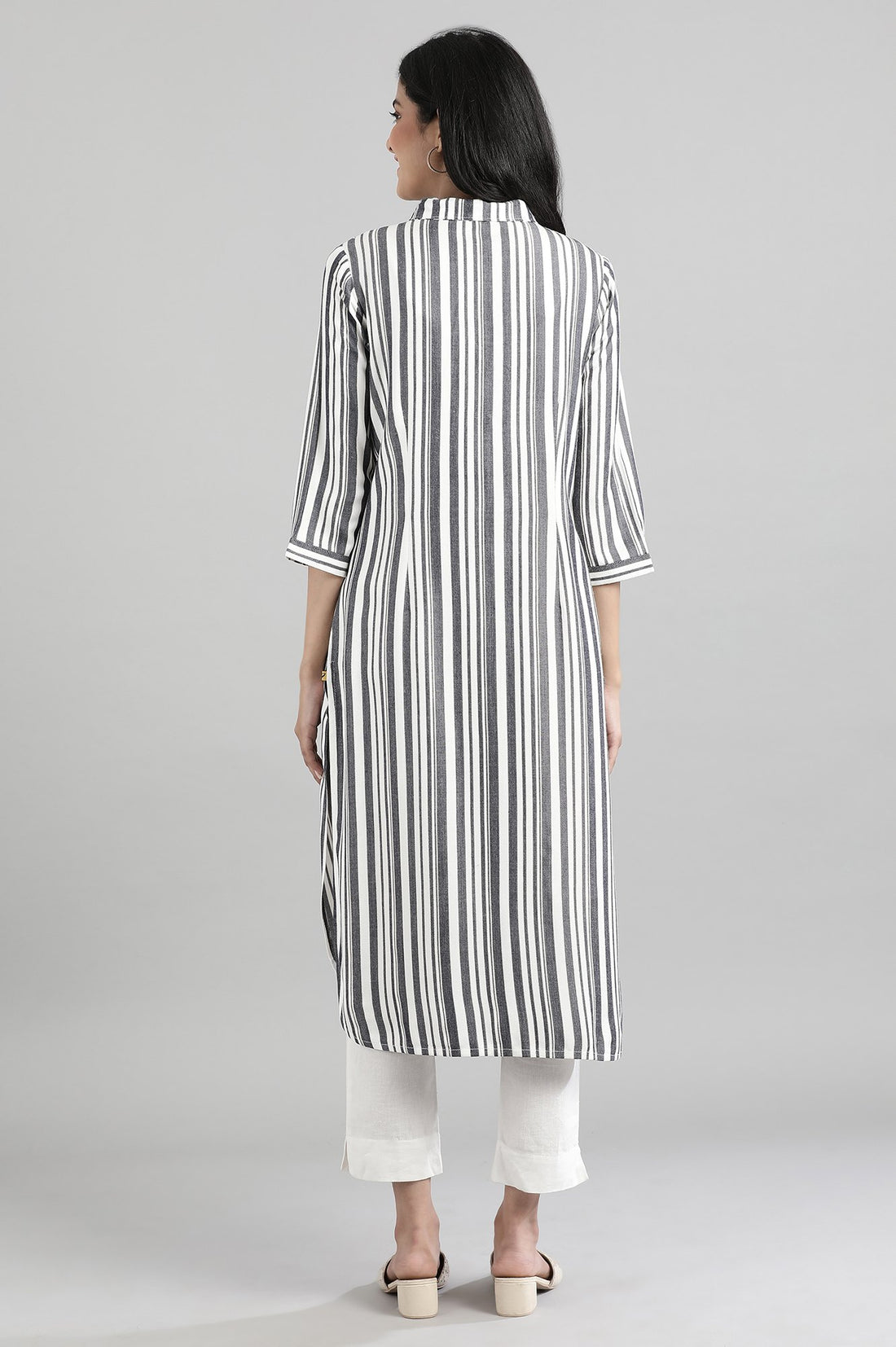 Navy Collar Neck yarn-Dyed Dress