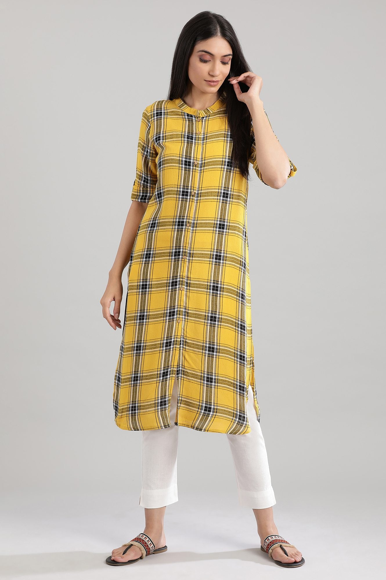 Yellow Collar Neck Yarn-Dyed kurta