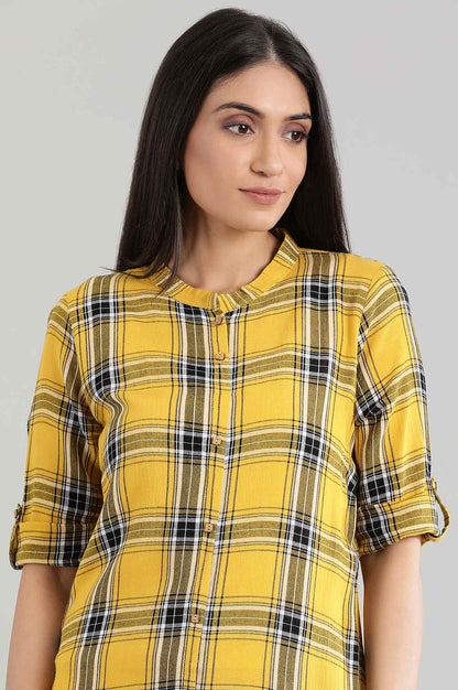 Yellow Collar Neck Yarn-Dyed kurta