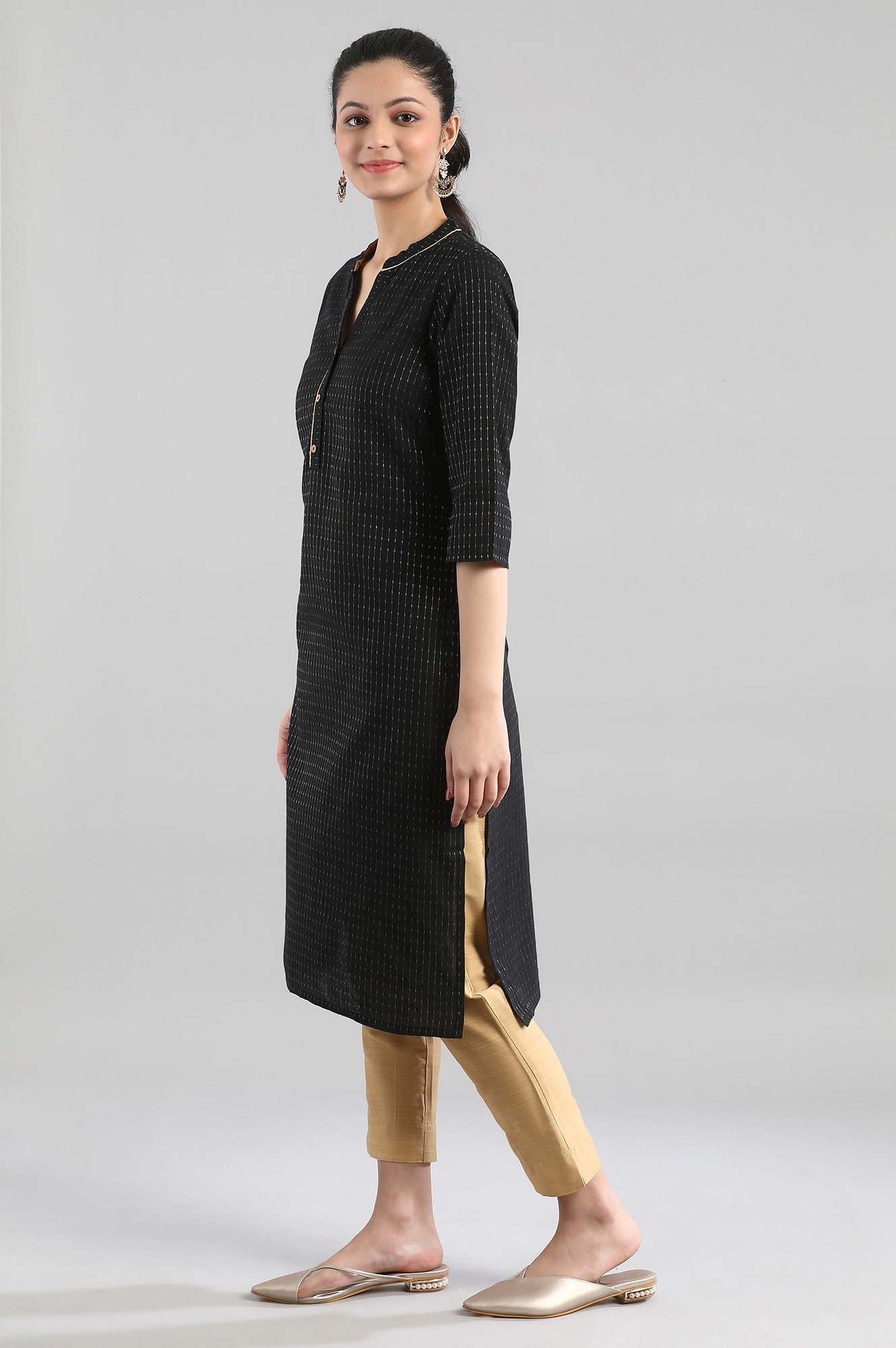 Black Yarn-Dyed kurta