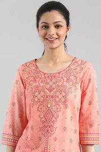 Peach Ethnic Floral Print kurta in Round neck