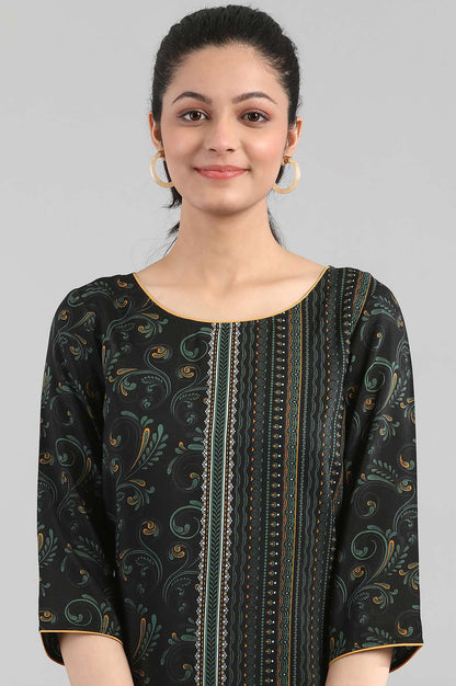 Black kurta in mutiple Prints