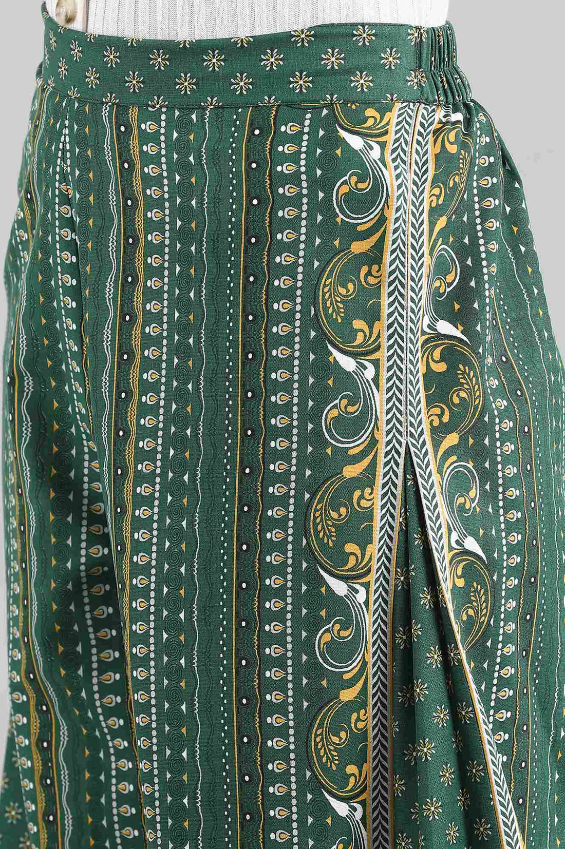 Green Straight Kurta and Culotte Set