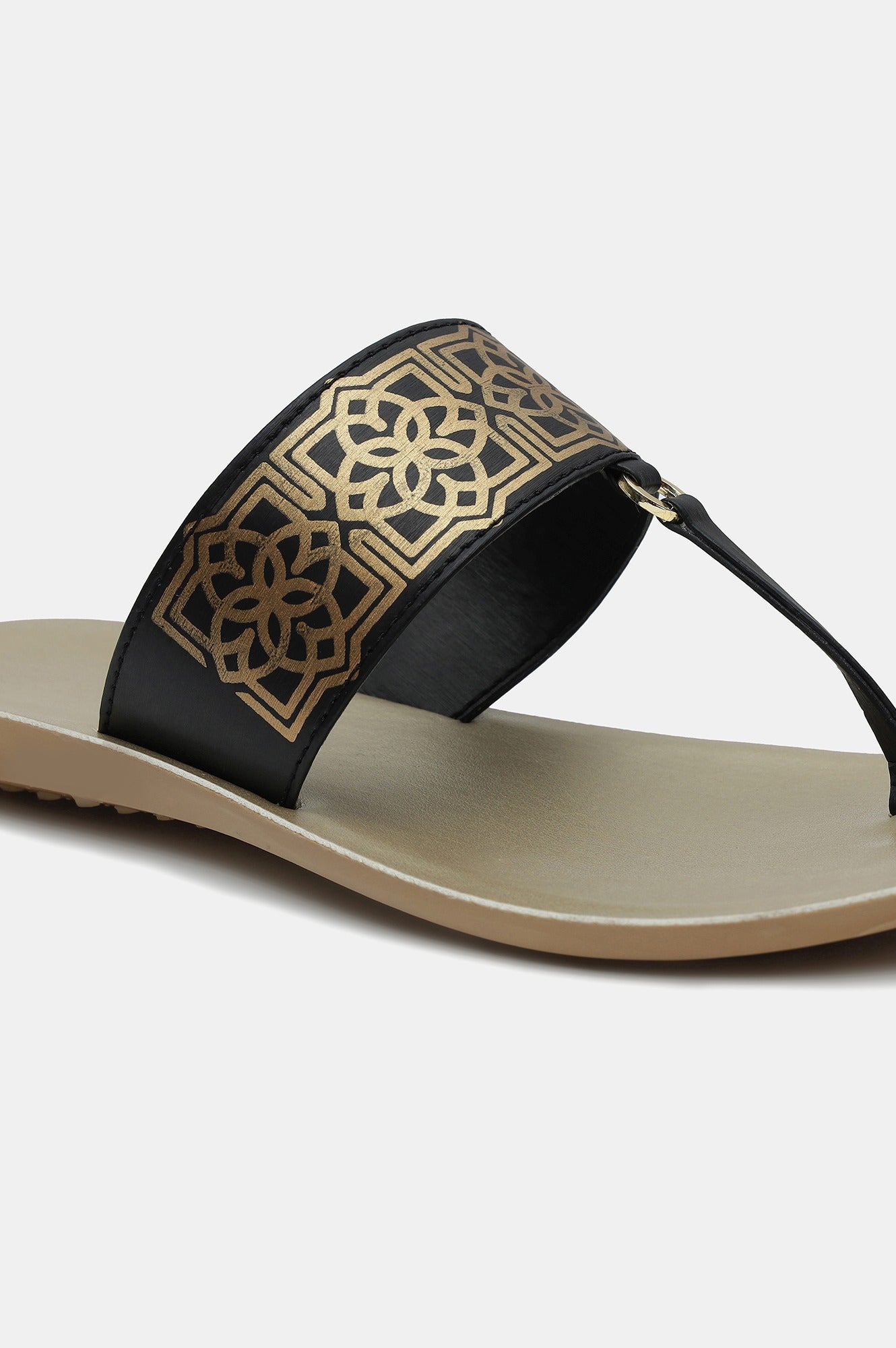 Aurelia Black Foil Print Almond Toe Flat-Zbeatrice