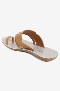 Aurelia Solid Yellow Almond Toe Flat