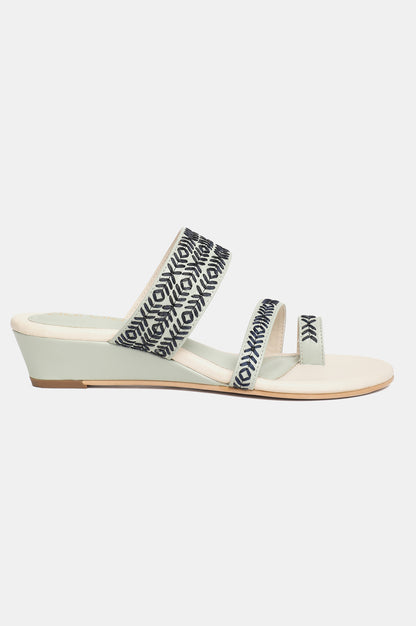 Aurelia Embroidered Open Wedge-Znoor