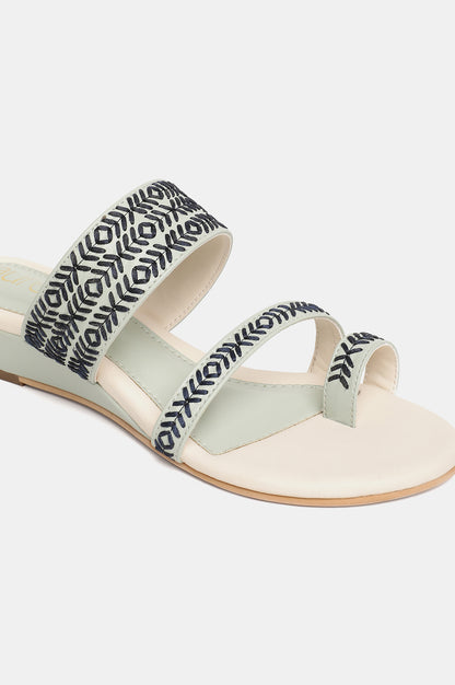 Aurelia Embroidered Open Wedge-Znoor