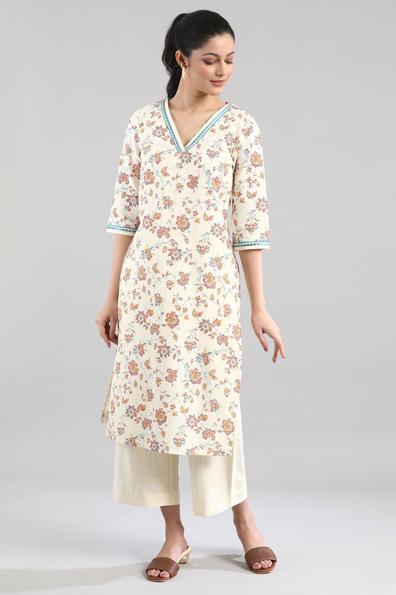 Beige Floral Print Ethnic kurta Set