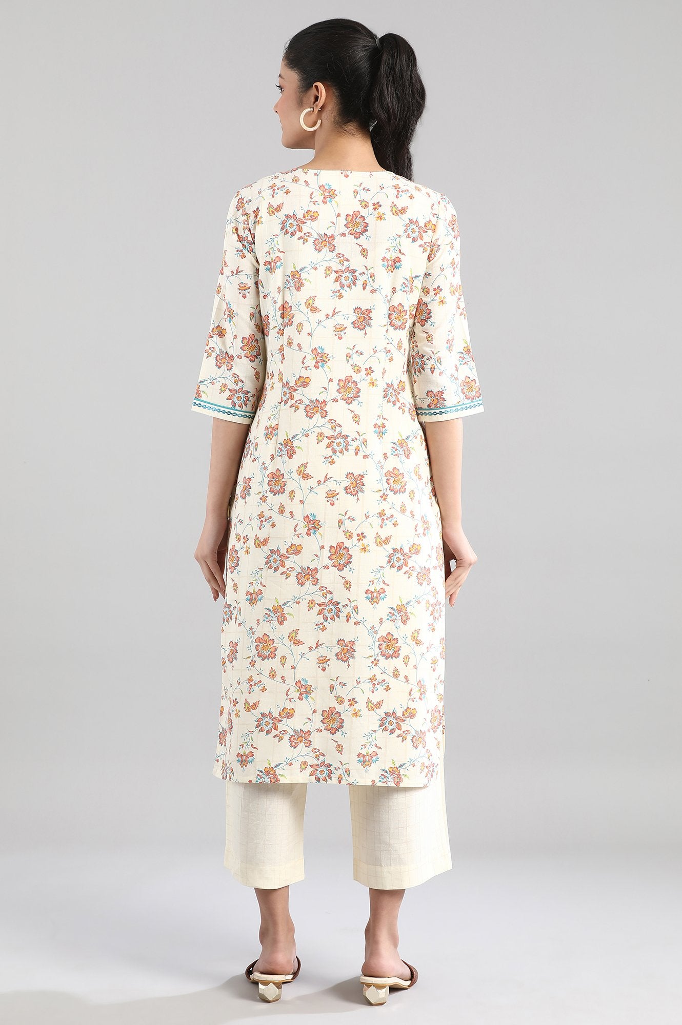 Beige Floral Print Ethnic kurta Set