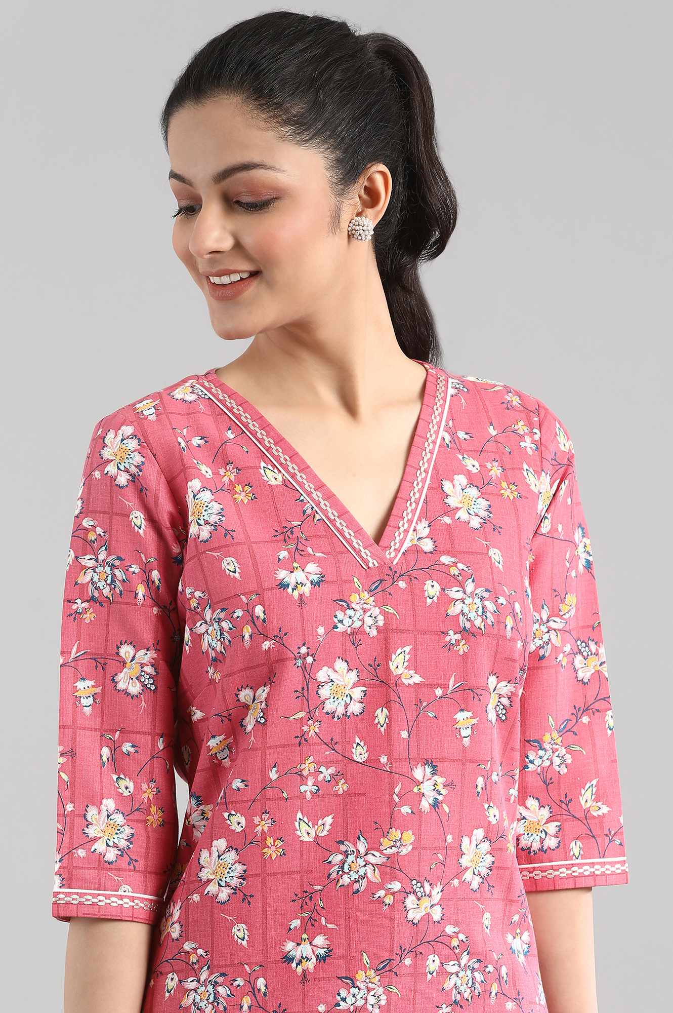 Pink Floral Print Ethnic kurta Set