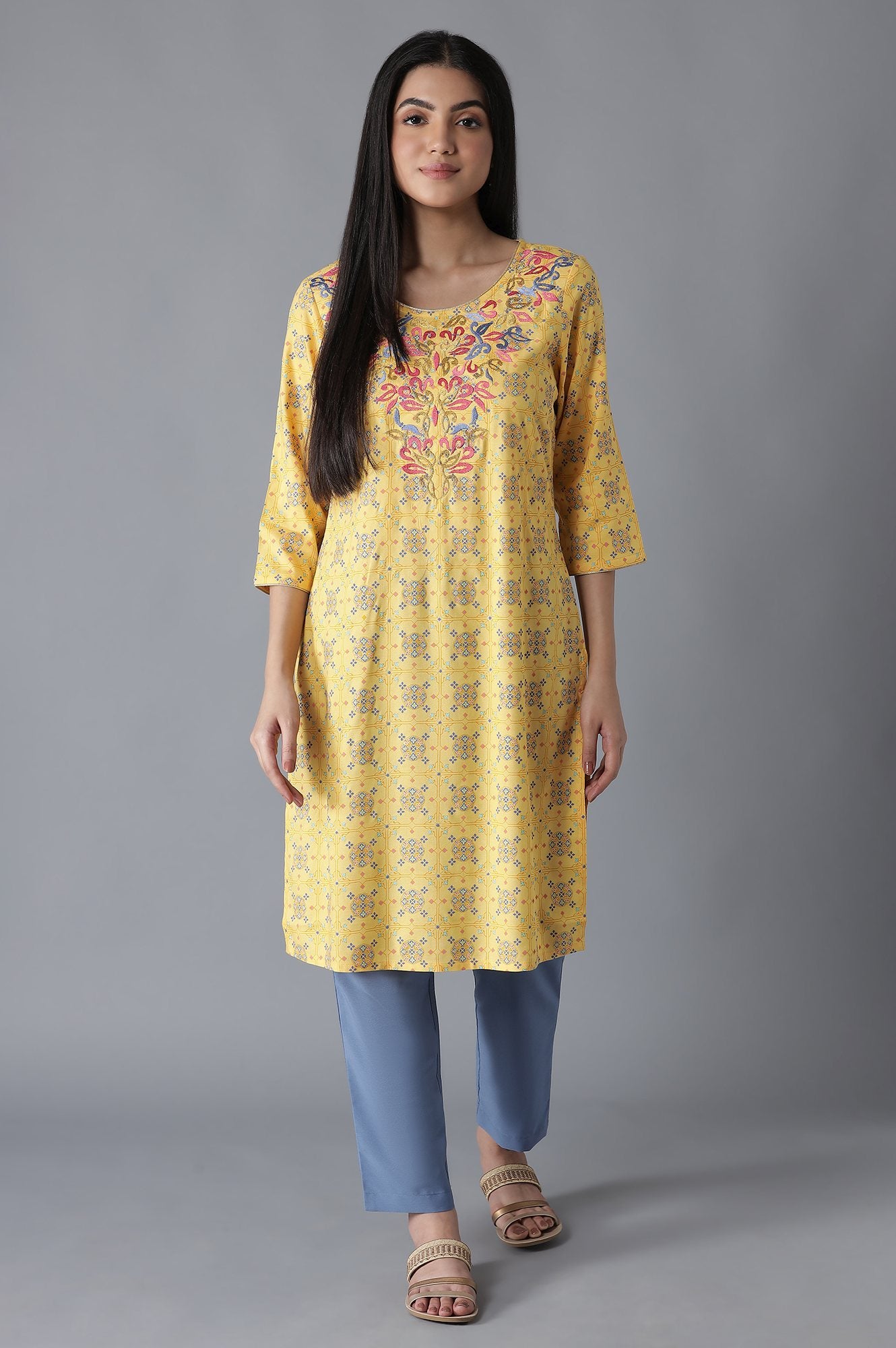 Yellow Glittered Geometric Print kurta Trousers Set