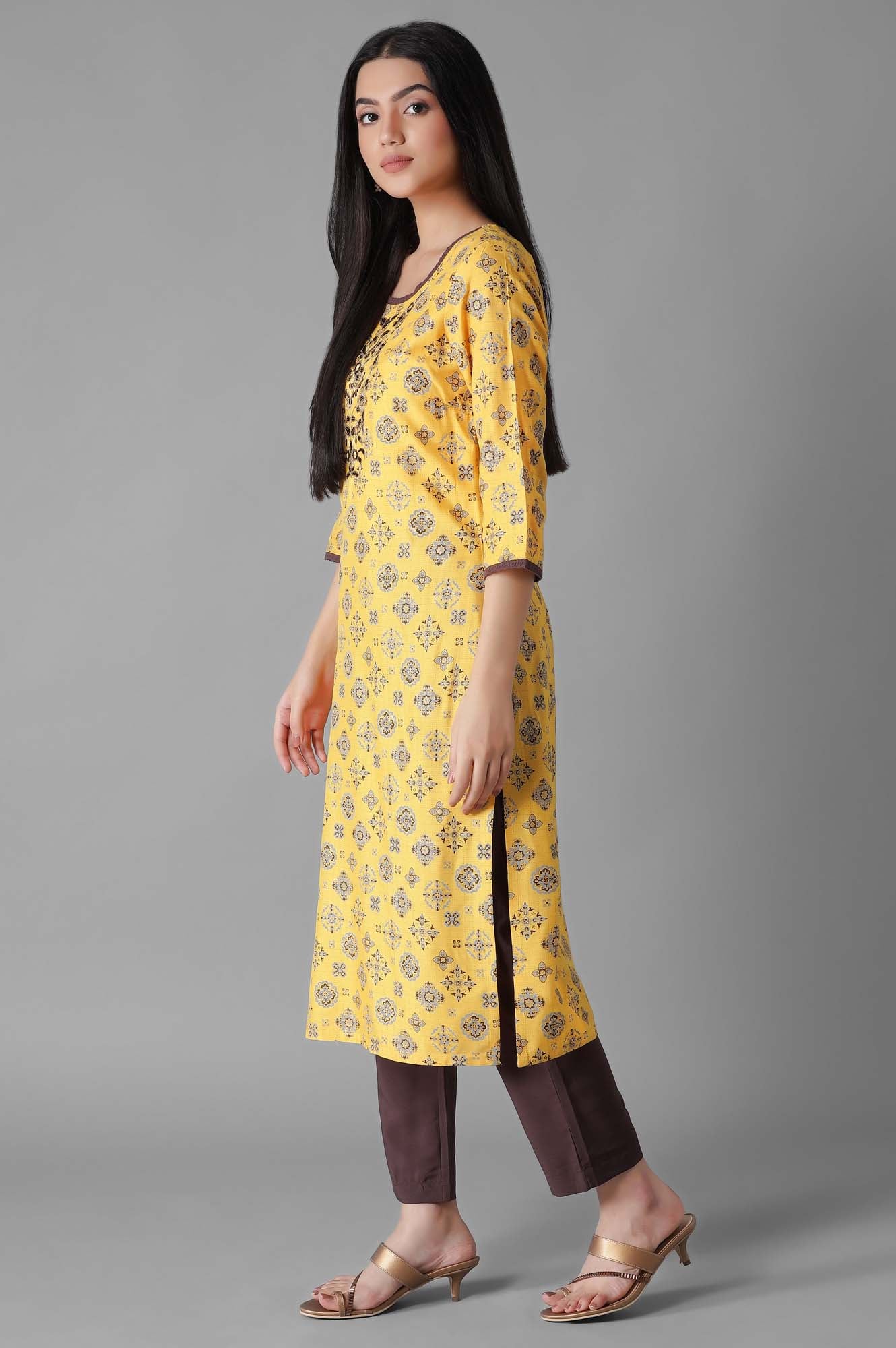 Mustard Glittered Geometric Print kurta Trousers Set