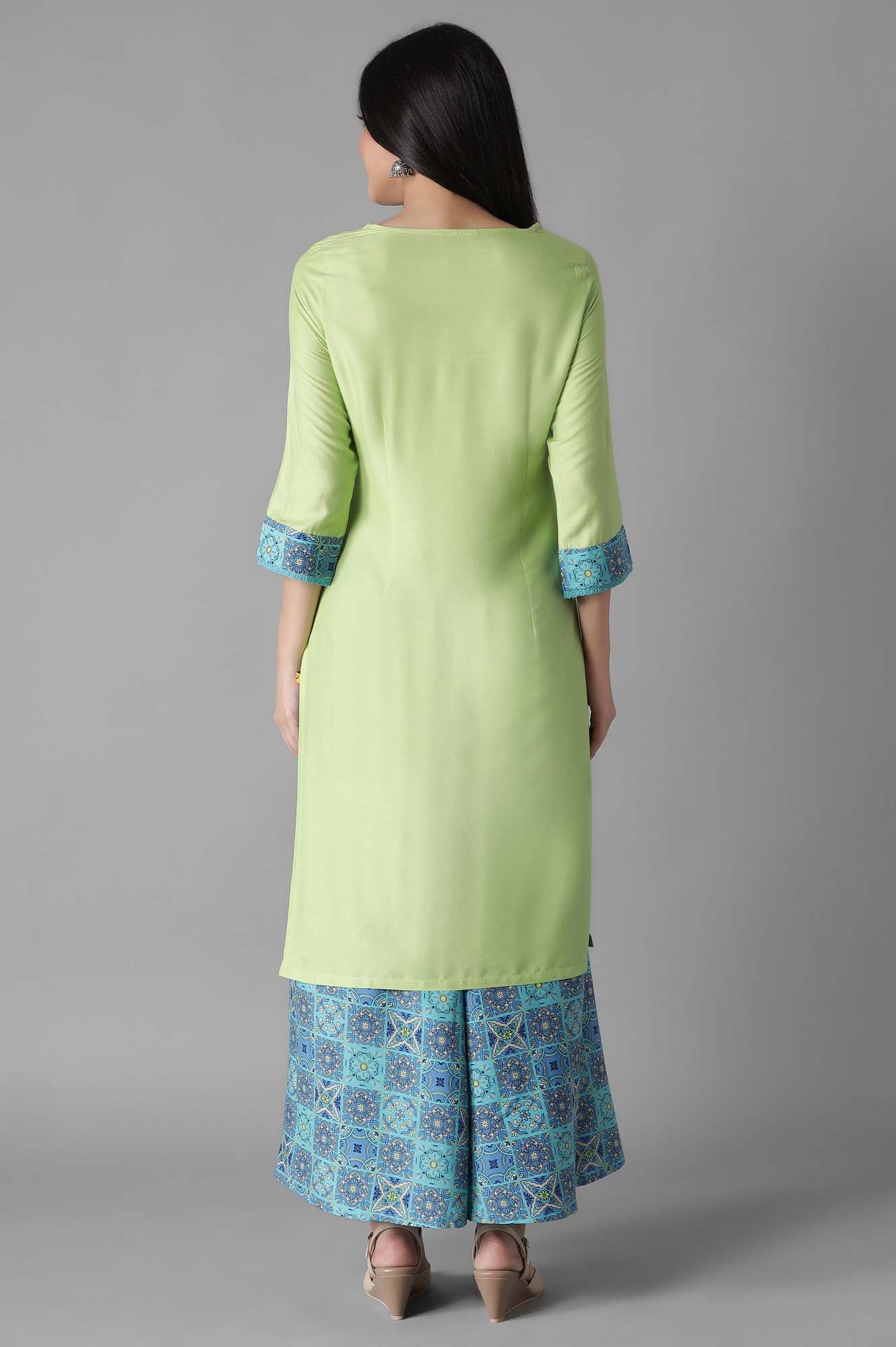 Green Embroidered Solid kurta Culottes Set