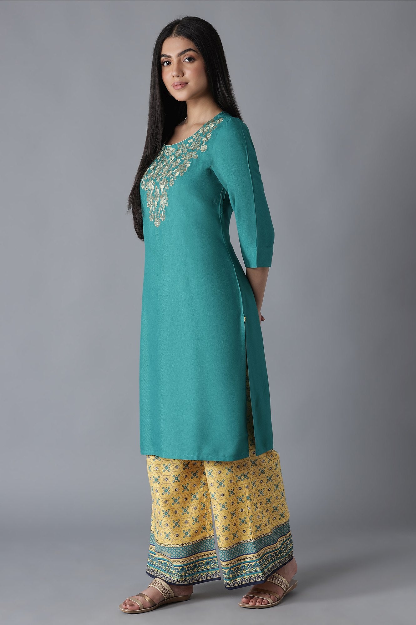 Green Embroidered Solid kurta Palazzos Set