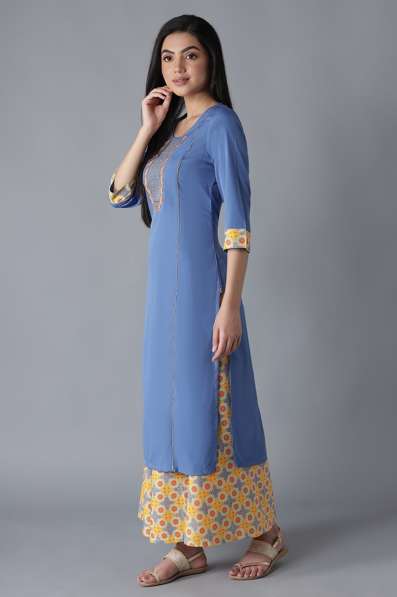 Blue Embroidered Panelled kurta Culottes Set