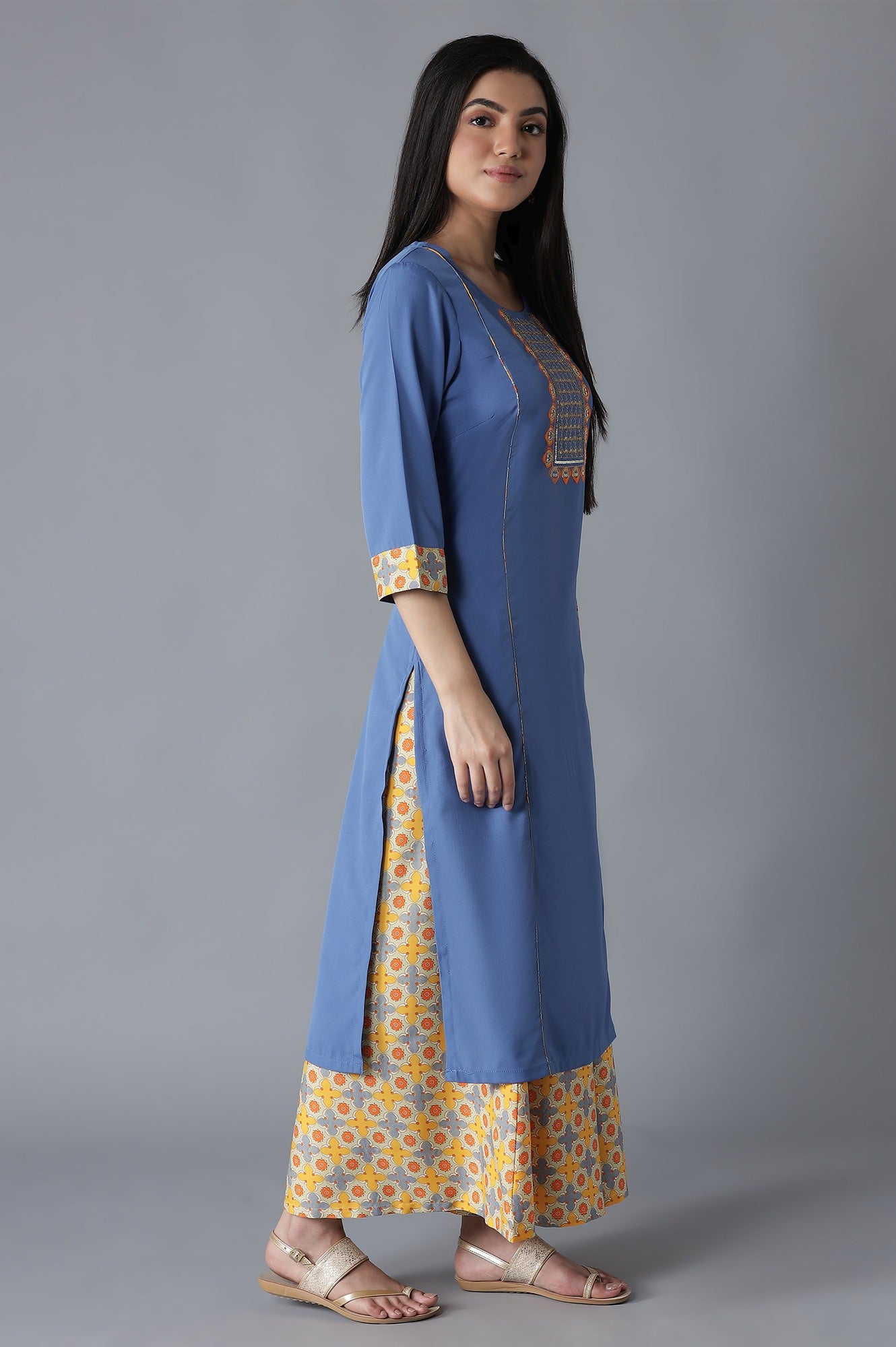 Blue Embroidered Panelled kurta Culottes Set